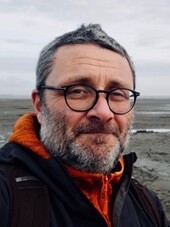 Porträt Dr. Prof. Wild, Foto von: Dr. Prof. Wild